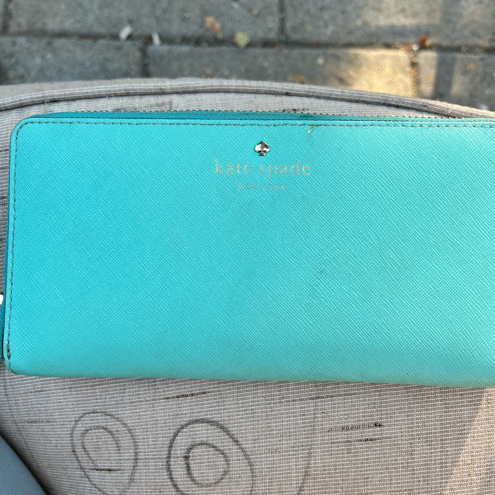 Tiffany blue Kate spade wallet